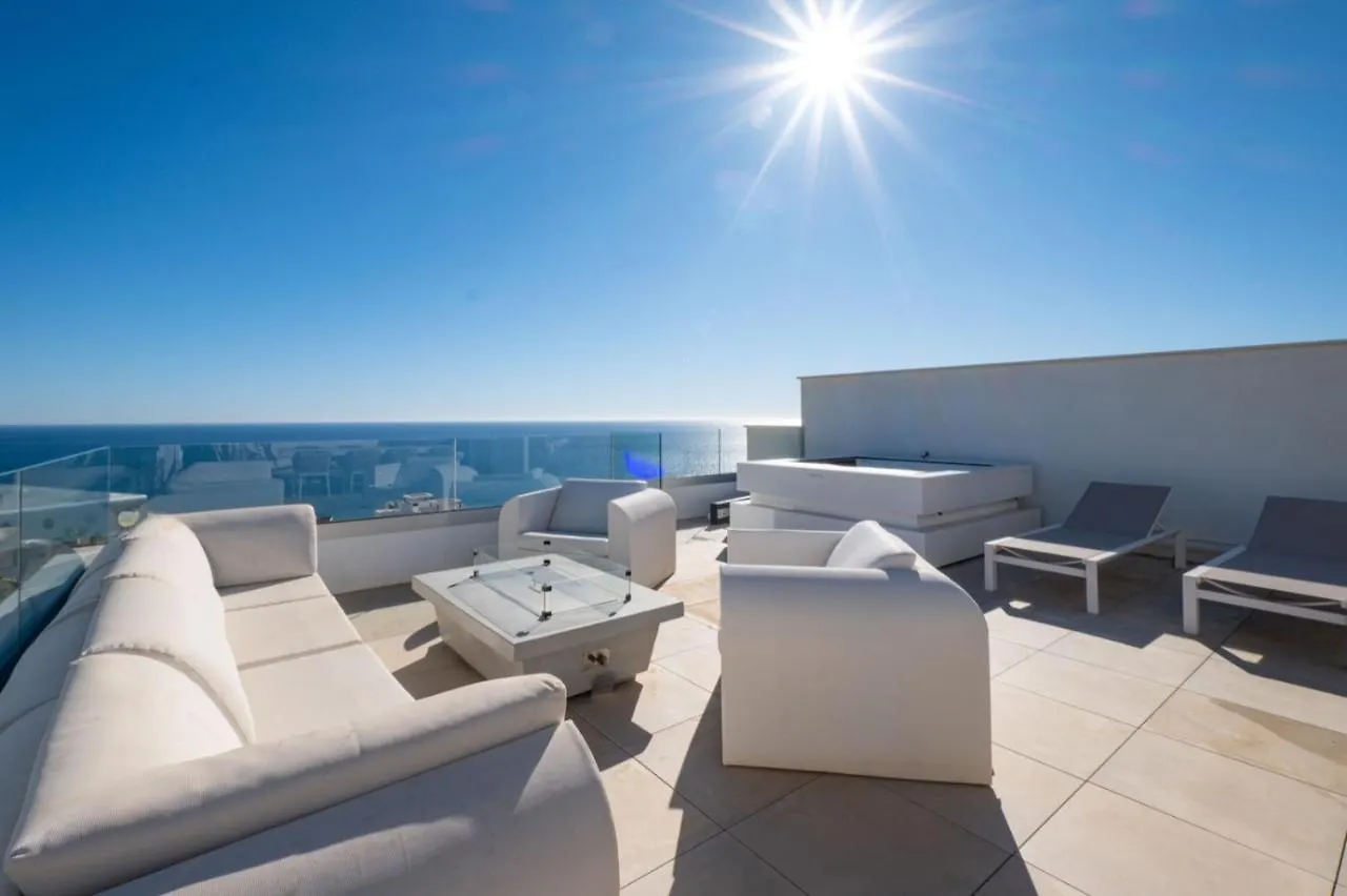 Luxury Boho Penthouse W/Jacuzzi Apartment Fuengirola 0*,  Spain